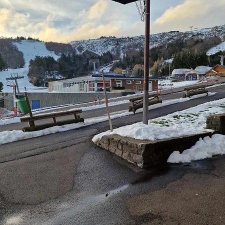 Aux Pieds Des Pistes De Superbesse *